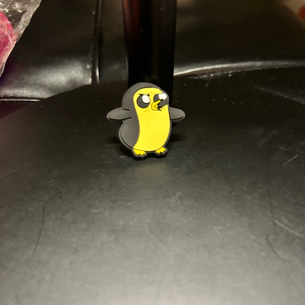 3/$8 Gunter Penguin Croc Charm